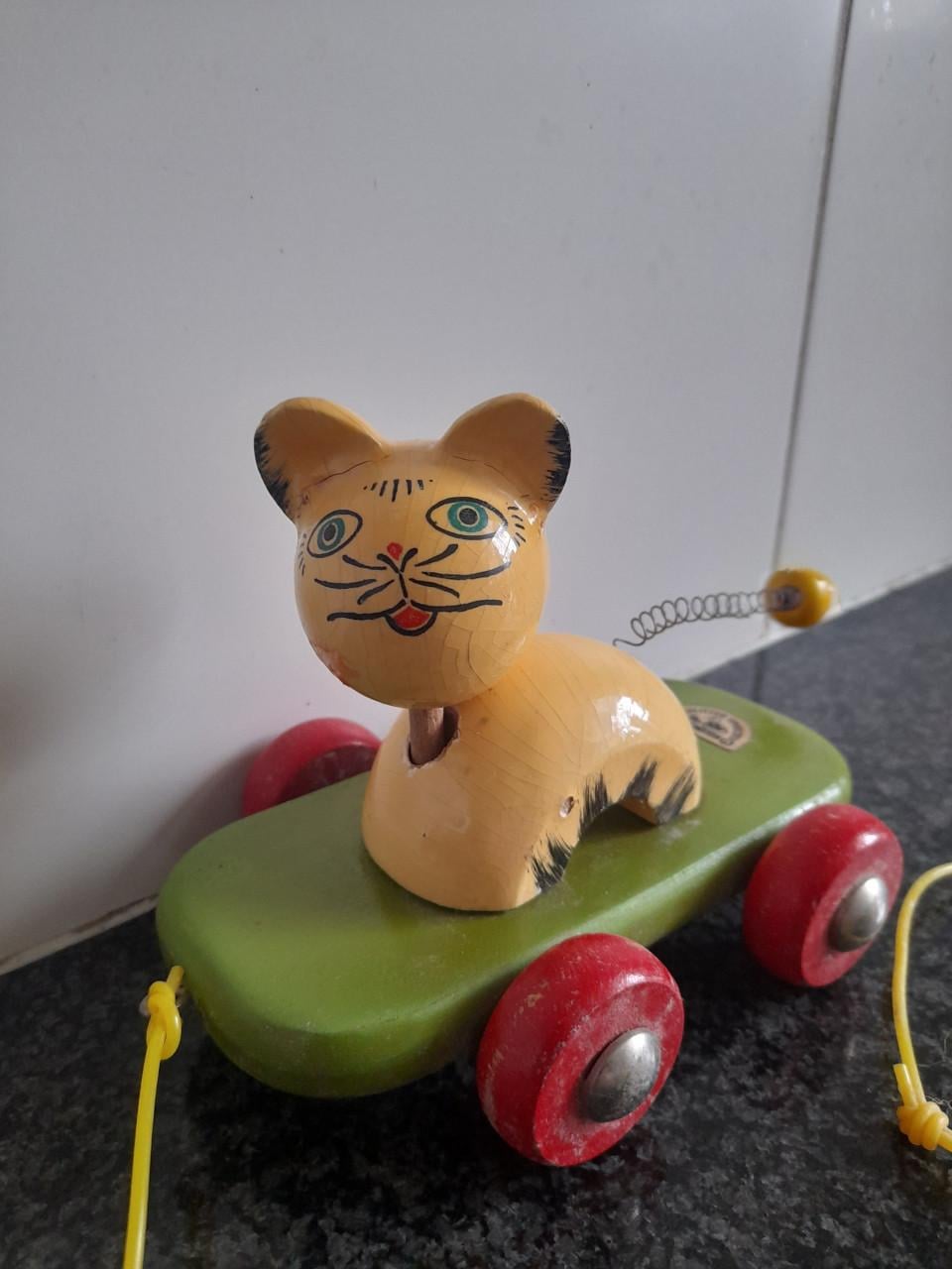 Vintage Rubberen Piepbeestje ( in goede staat )  €4 per stuk