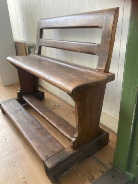 Oud antiek schoolbankje / halbankje