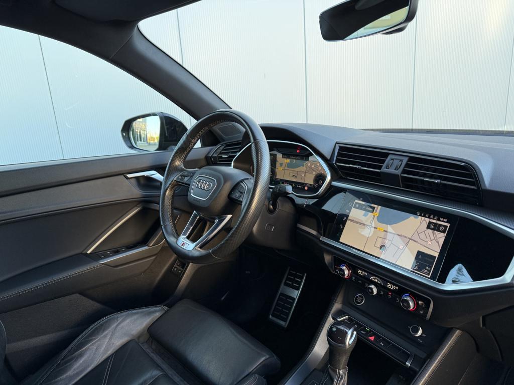 Audi Q3 45 tfsi ehybrid 245pk s edition | leder | black pakket