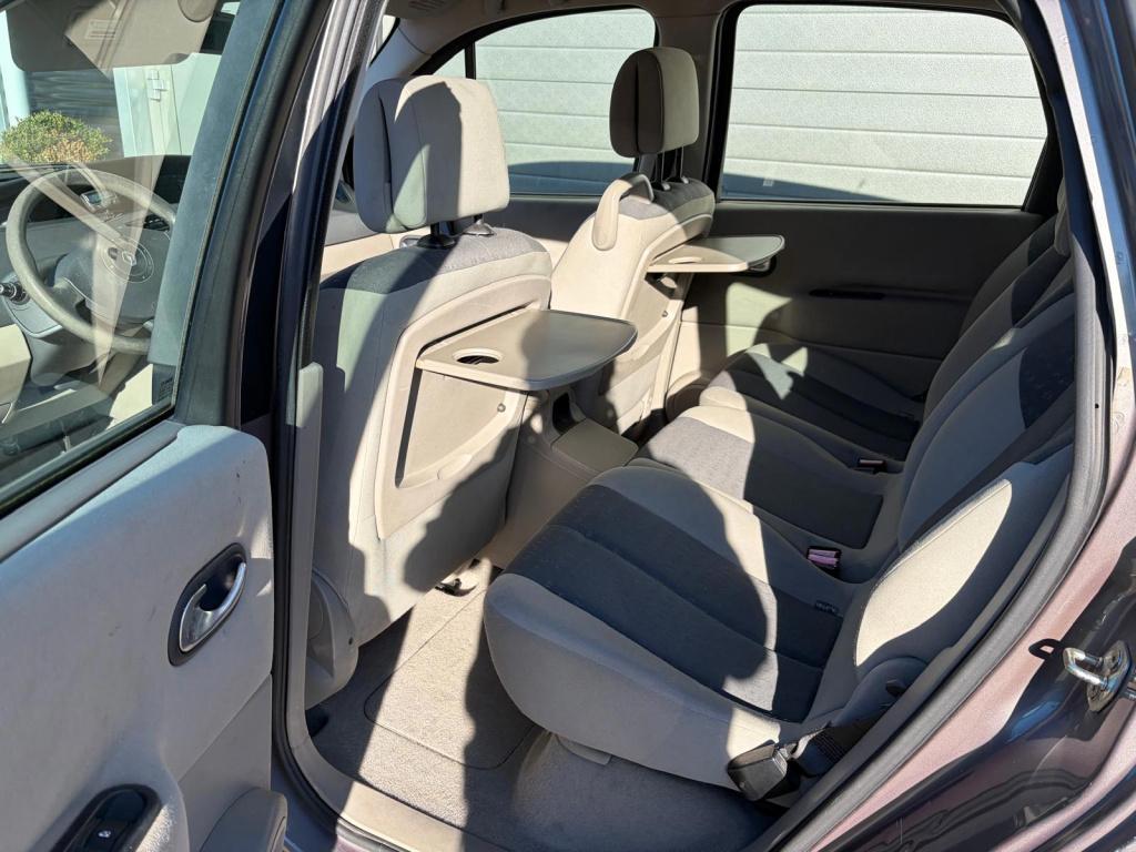 Renault Scenic 2.0-16v authentique comfort/inruilkoopje/nieuwe apk/automaat