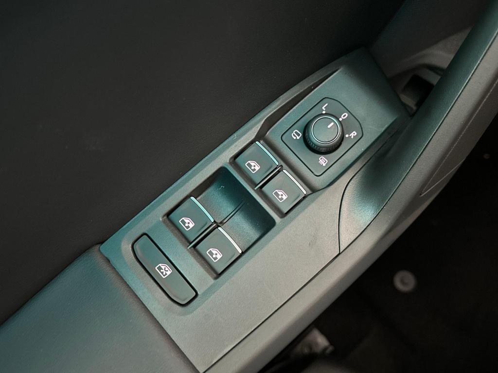 Seat Leon fr business 1.5 tsi ehybrid 204pk dsg