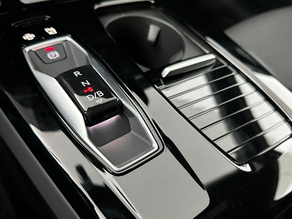 Audi A6 Avant E-tron s edition e-tron 100kwh 270 kw / 367 pk avant elek