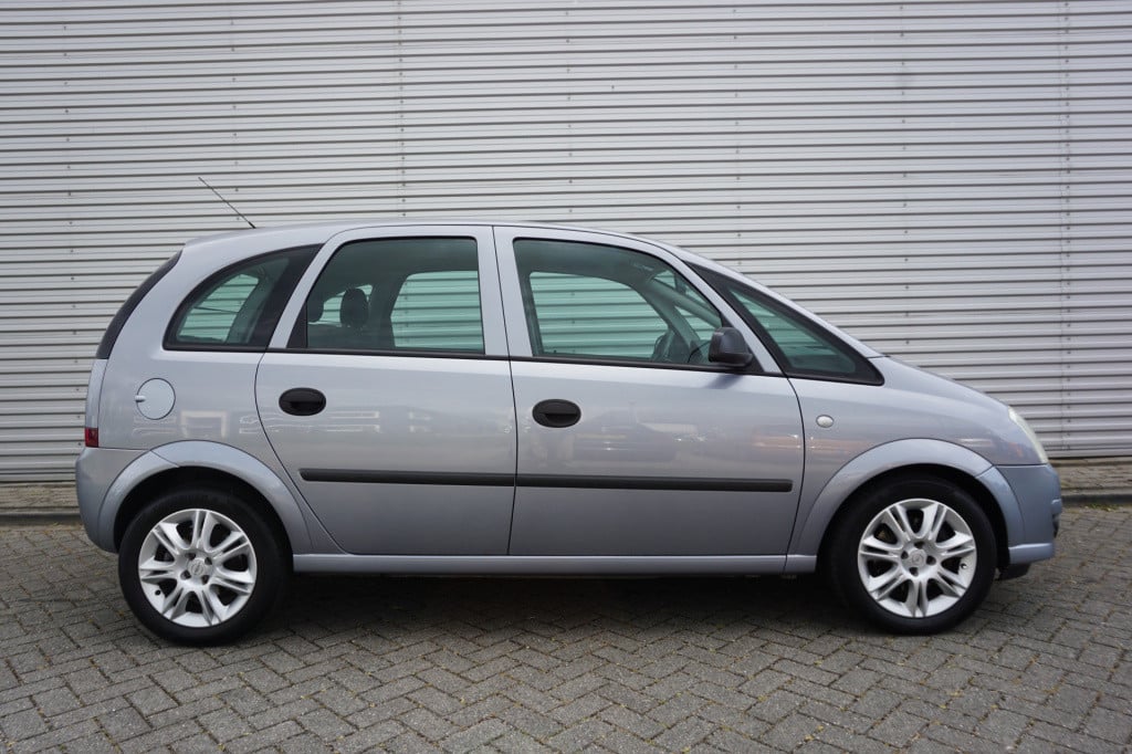 Opel Meriva 1.8-16v business airco / elektr. ramen / trekhaak / nap