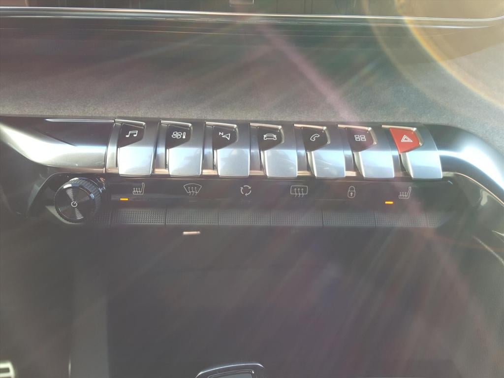 Peugeot 5008 gt 1.2-130pk automaat(t8/7p)trekhaak | apple carplay&android a