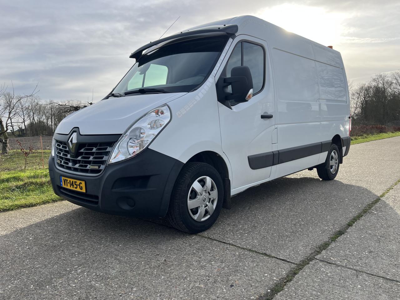 Renault Master T35 2.3 dCi 136PK L2H2, wit