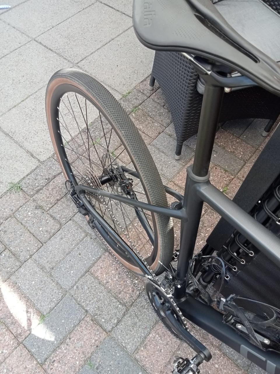 Cube nuroad pro 2023