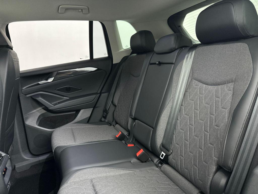 Volkswagen Tiguan limited edition 1.5 ehybrid 150 kw / 204 pk suv 6