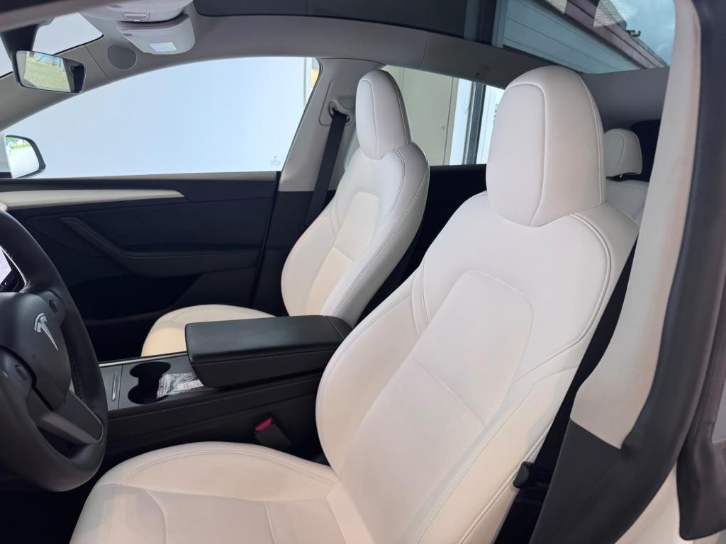 Tesla Model Y rwd 58 kwh / soh 98%