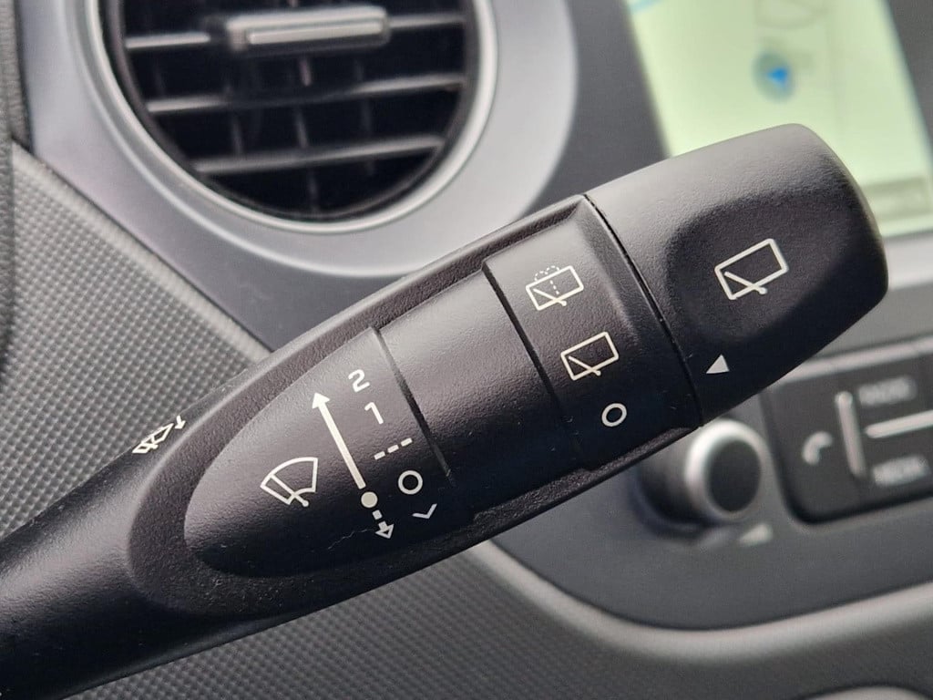 Hyundai I 10 1.0i comfort | carplay | bluetooth | cruise control | navigati