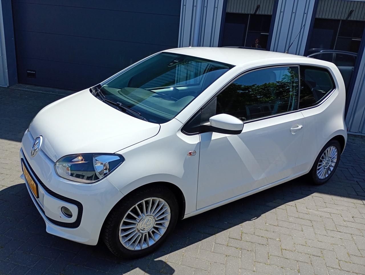 Volkswagen high up 1.0
