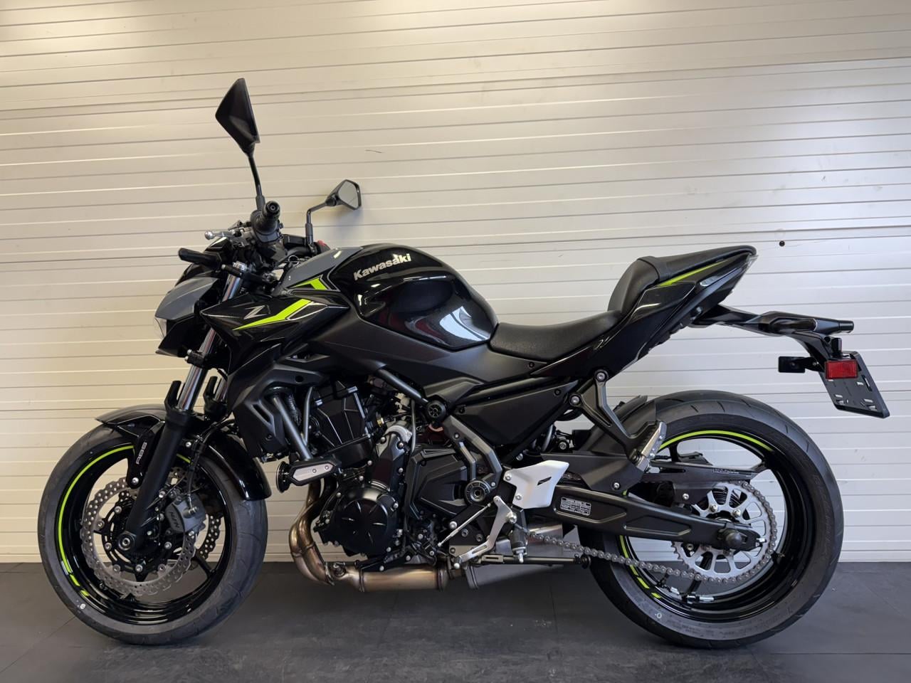 Kawasaki Z650 | 4545 km | 1e eigenaar | Zeer netjes