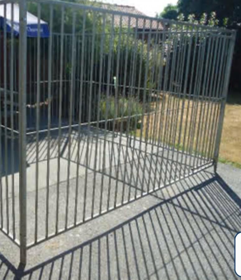 Hondenkennel delen gegalvaniseerd.