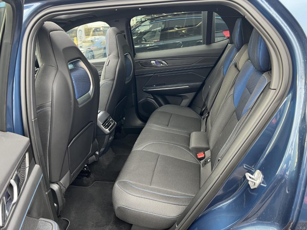 Lynk & Co 01 1.5 261pk phev 7dcth plug in hybrid ,trekhaak , pano dak , 360