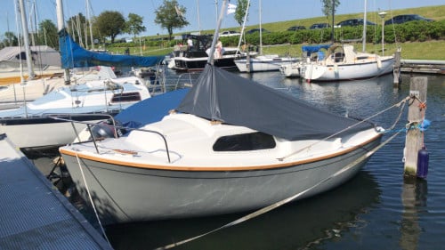 Beneteau Piranha