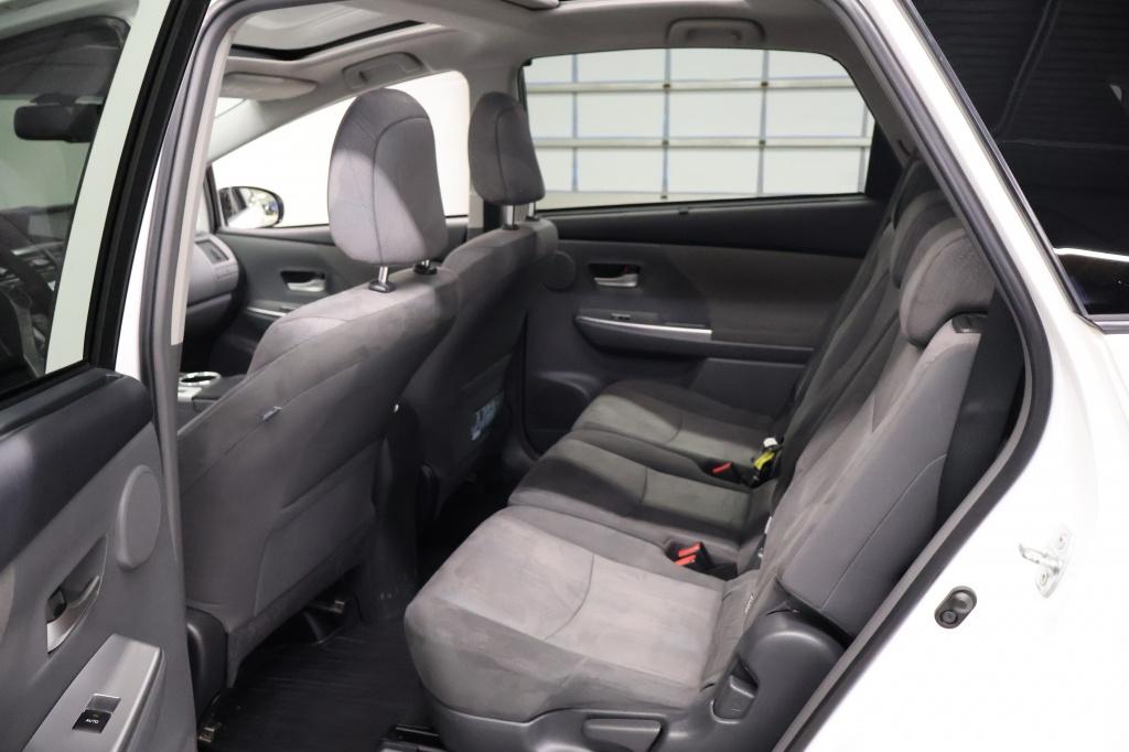 Toyota Prius wagon 1.8 dynamic 7p.