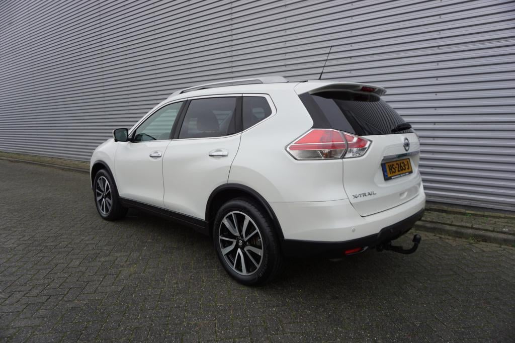 Nissan X-Trail 1.6 dig-t connect edition 1e eigenaar - climate / navi / cru