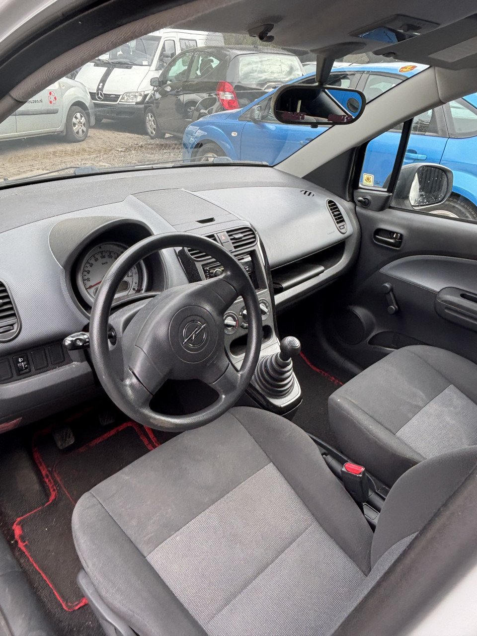 Opel Agila