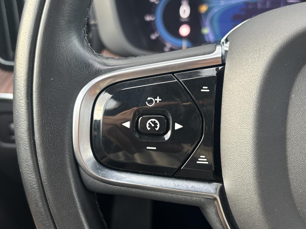 Volvo XC60 t6 398pk recharge bright inscription| luchtvering| adap.cruise|