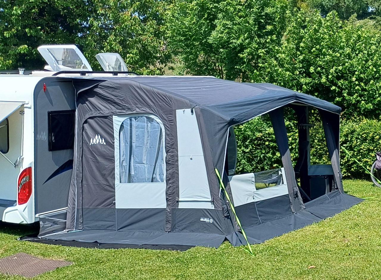 Te koop: Opblaasbare deeltent Obelink Castello Easy Air Connected 390