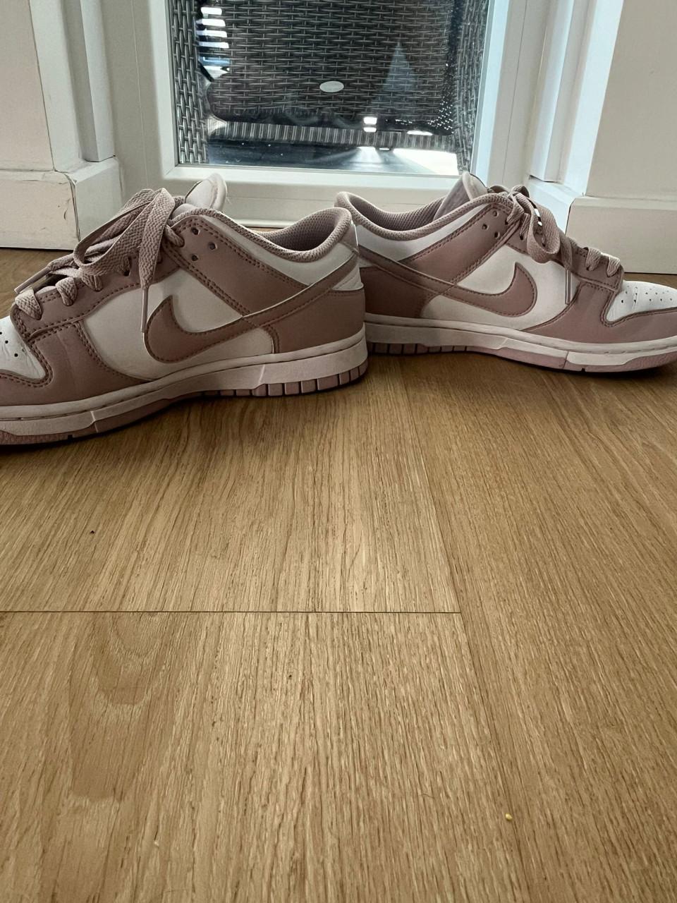Nike low dunks, maat 38,5