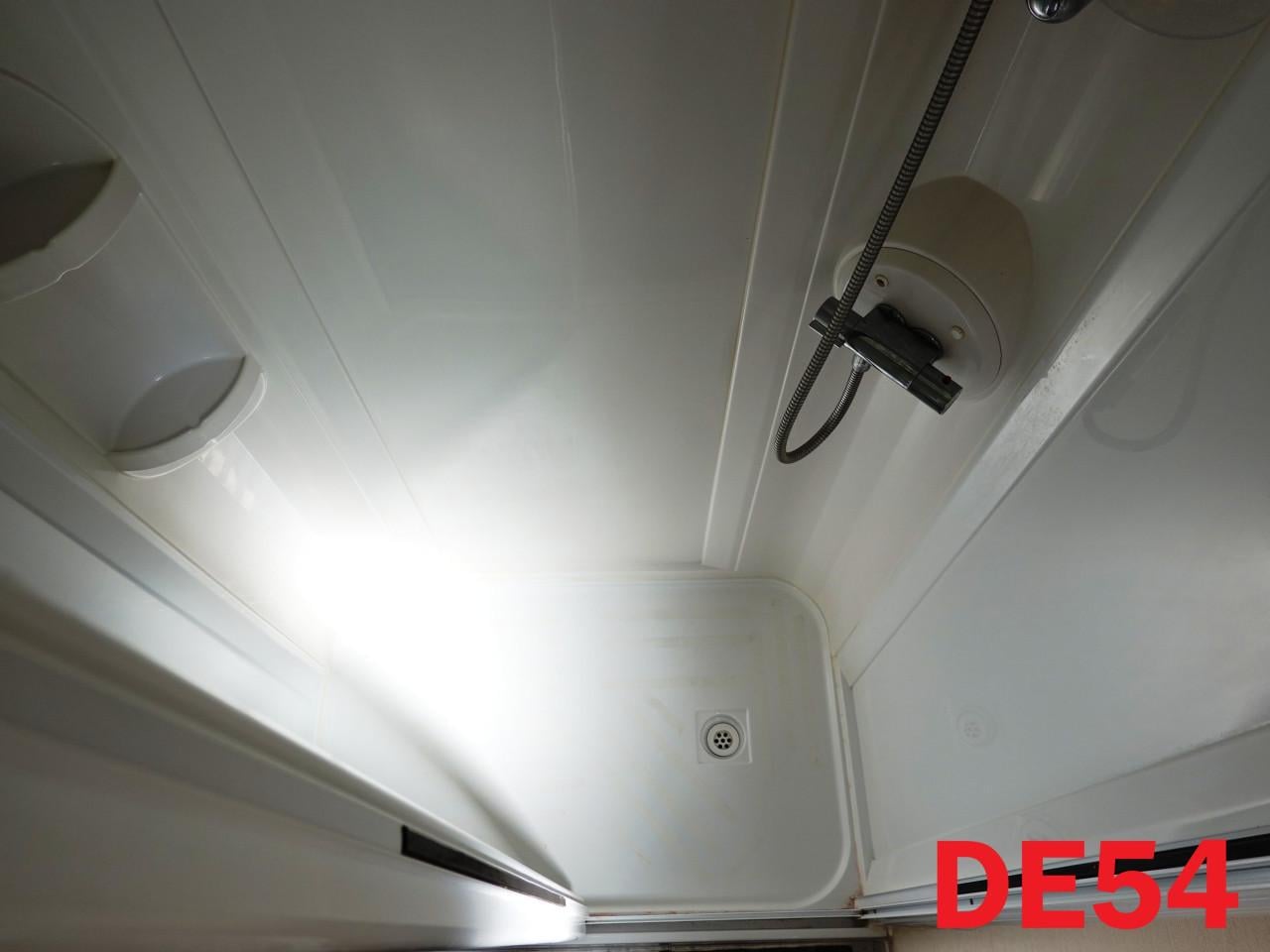 Keurig chalet met 2 slaapkamers, dubbel glas en CV