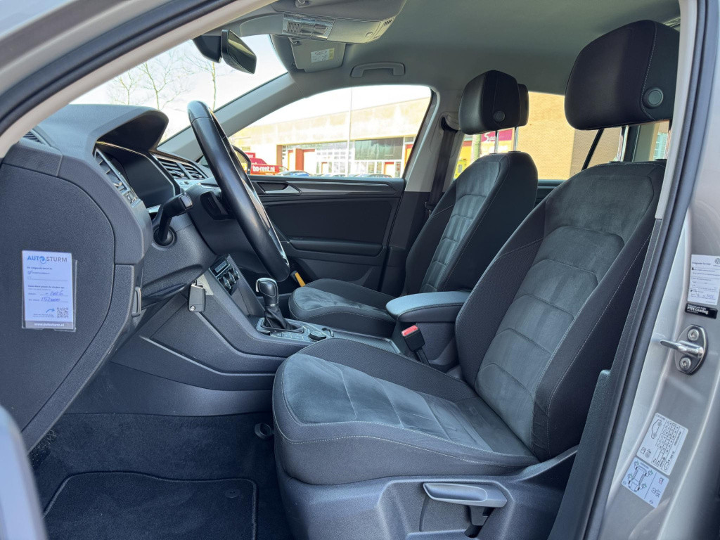 Volkswagen Tiguan 2.0 tsi 4motion highline | trekhaak uitklapbaar | stoelve