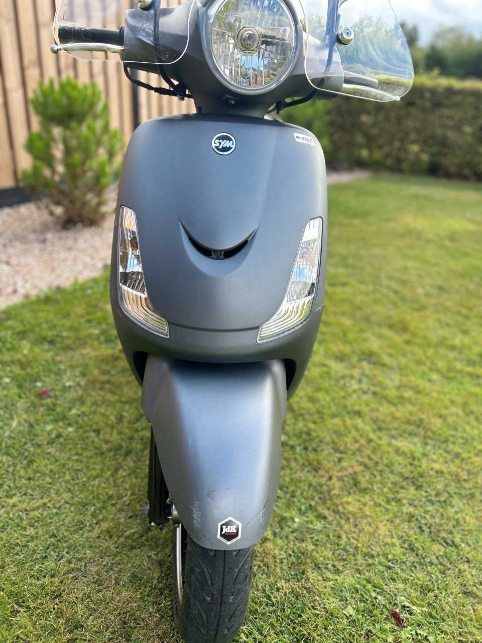 Scooter - SYM Fiddle II 50