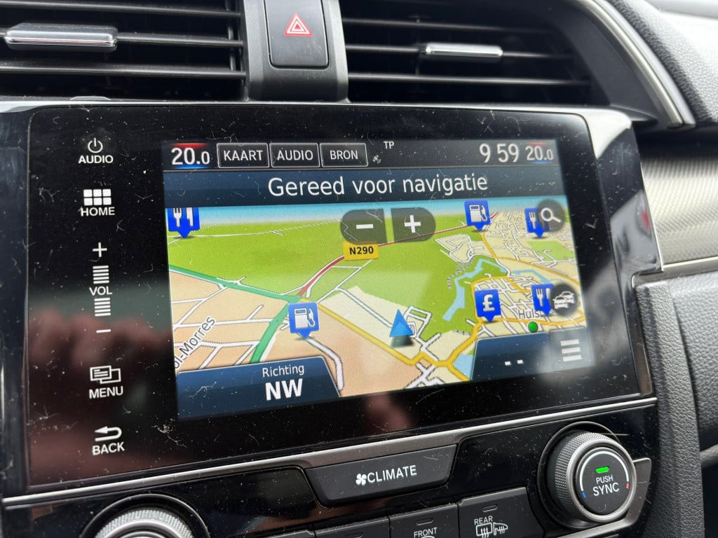 Honda Civic 1.0 i-vtec premium