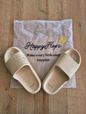Happy flops creme maat 40/41 NIEUW