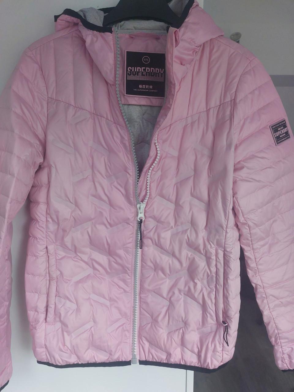 Superdry jas maat 40