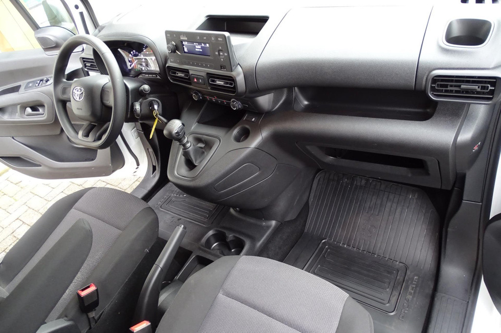 Toyota Proace city 1.2 turbo cool comfort