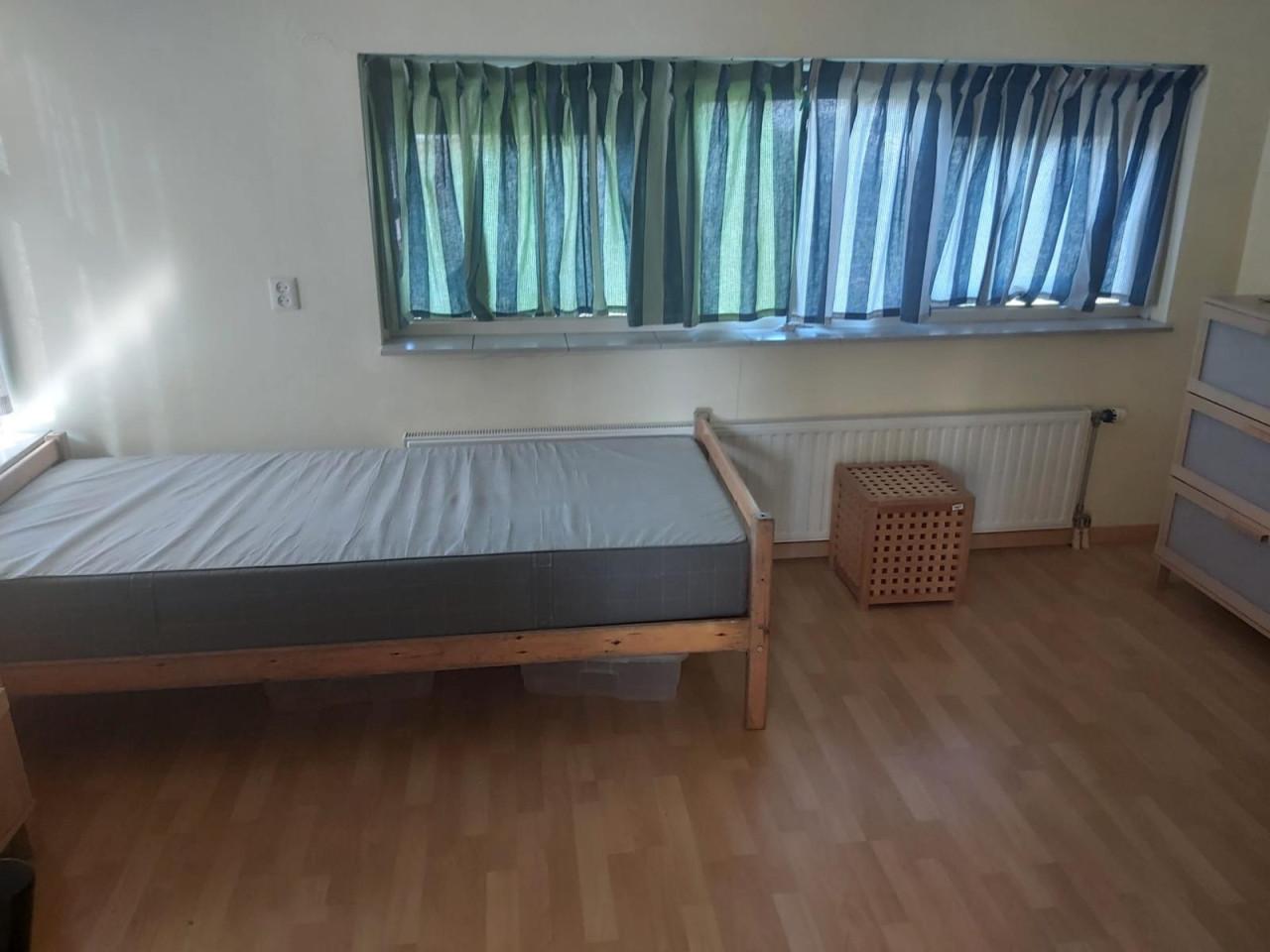 Vlissingen. Een mooie en complete kamer