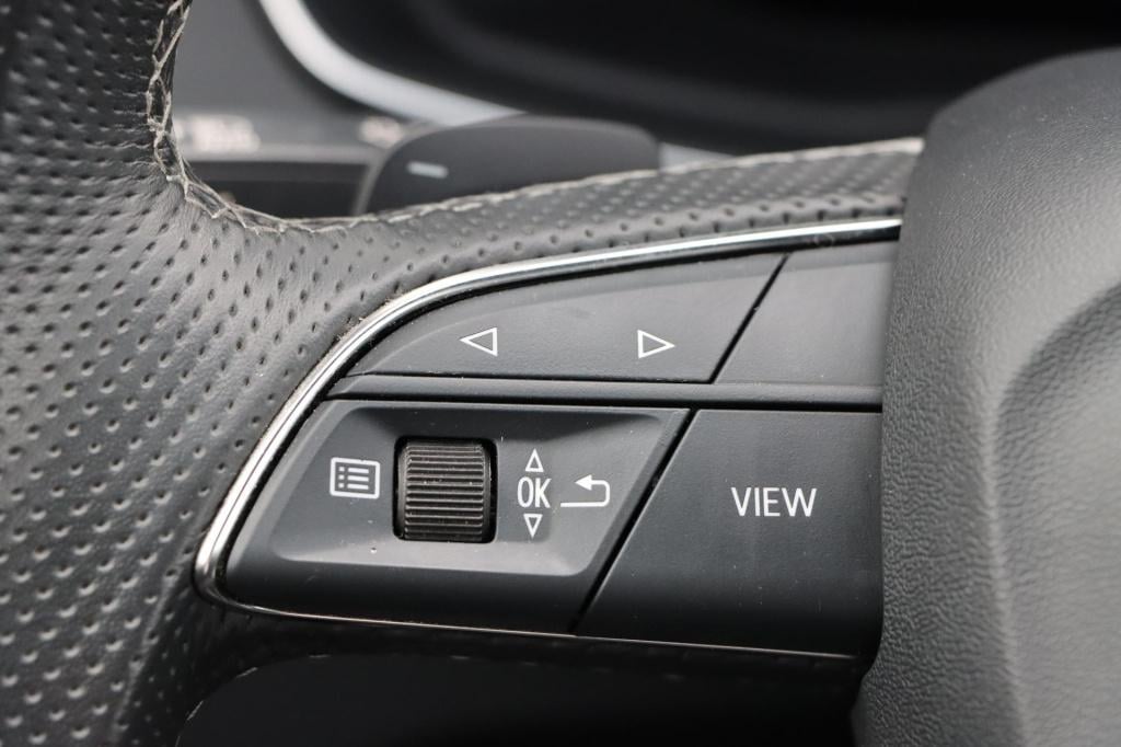 Audi Q5 sportback 55 tfsi e s edition competition 368pk s tronic | soh 99,6