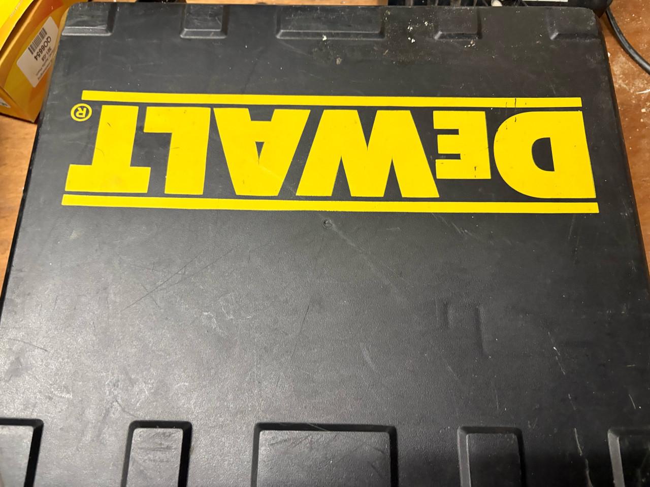 Dewalt Dw 566 QS combi boorhamer