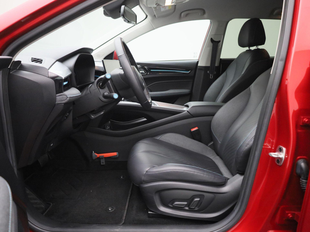 MG 5 standard range luxury 50 kwh | navigatie | leder | apple carplay / and