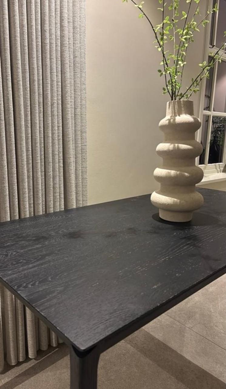 Degelijke tafel 160/80