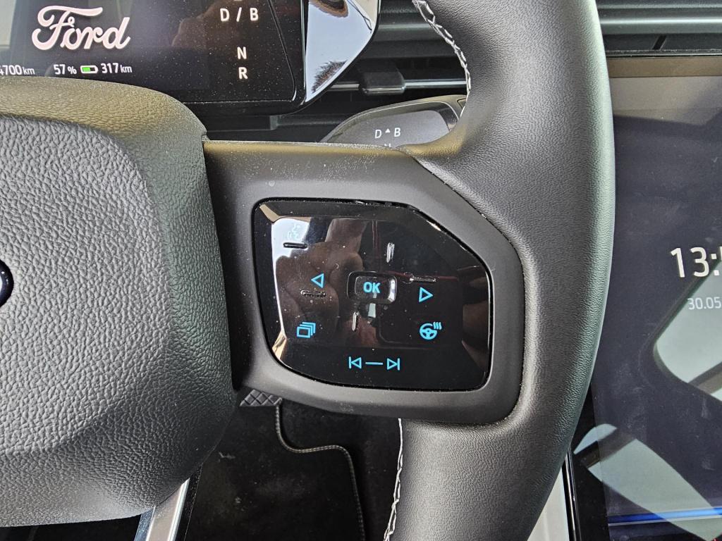 Ford Explorer rwd extended range 77kwh