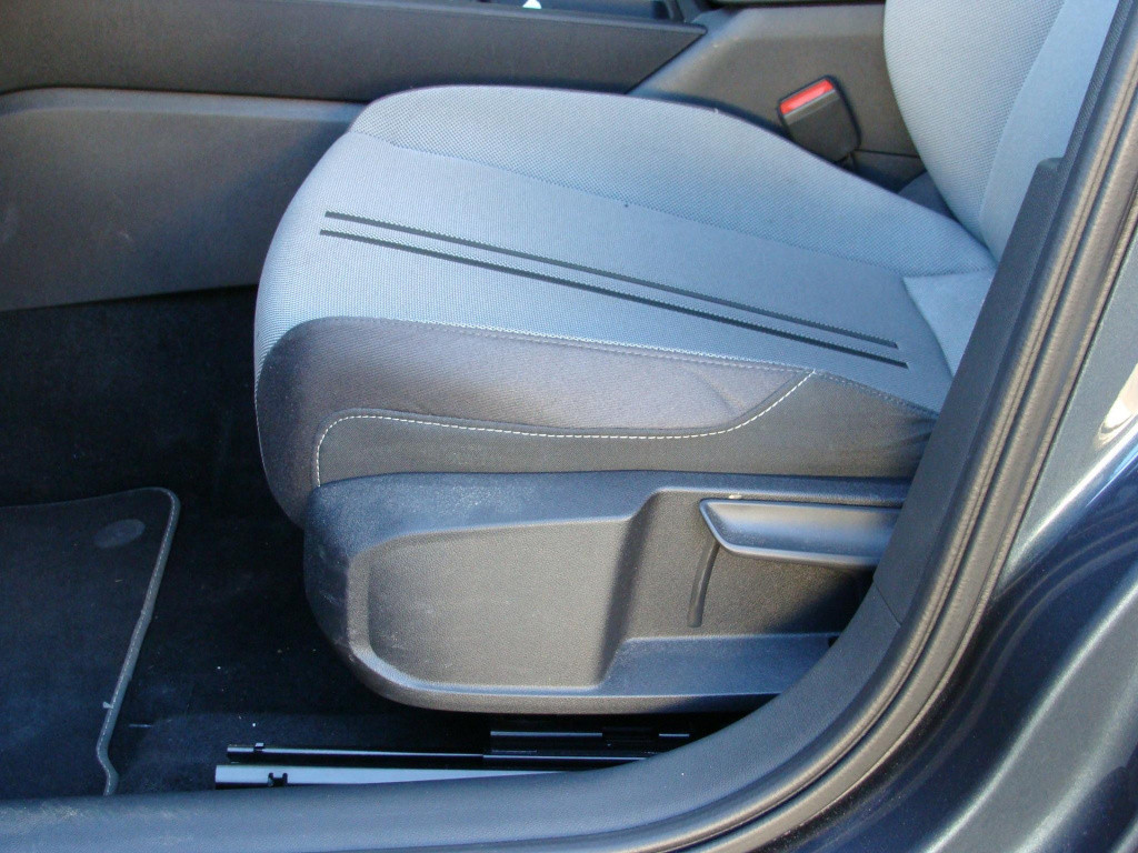 Seat Leon 1.0 tsi 110pk style business intense virtual display apple carpla