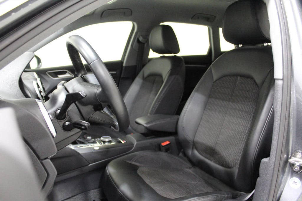 Audi A3 40 e-trontfsi 204 pk s tronic design