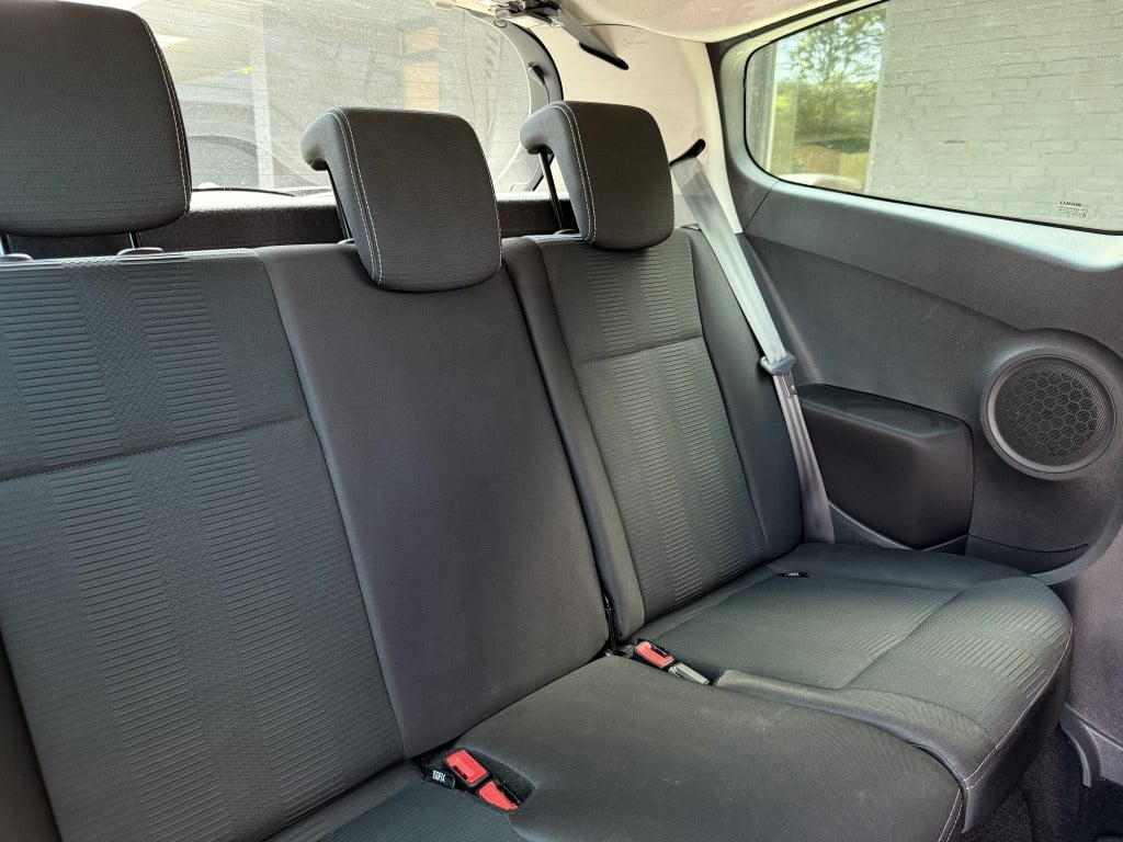 Renault Clio 1.2 tce 20 jaren editie // goed uitgerust // nette staat //