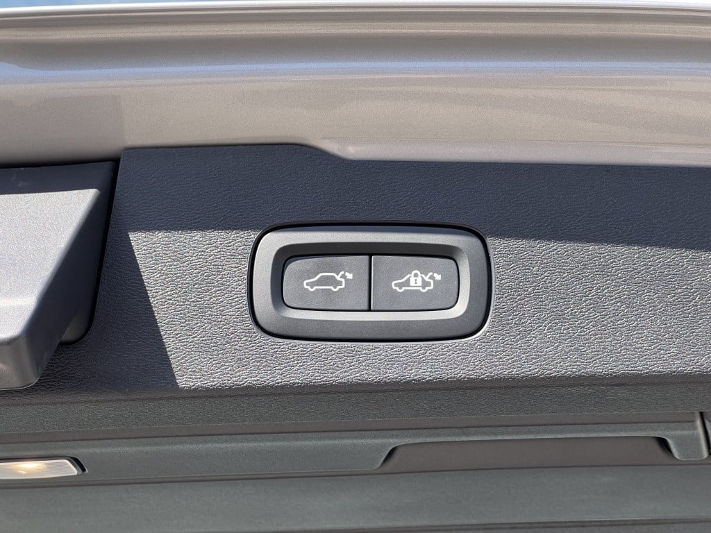 Volvo V60 t6 398pk recharge plus dark| adap.cruise| 360camera| trekaak