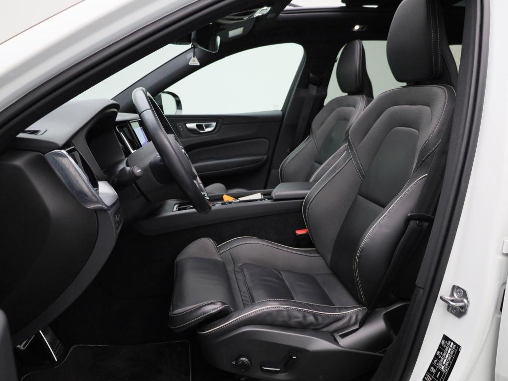 Volvo XC60 t6 recharge geartronic r-design automaat | panorama dak | naviga