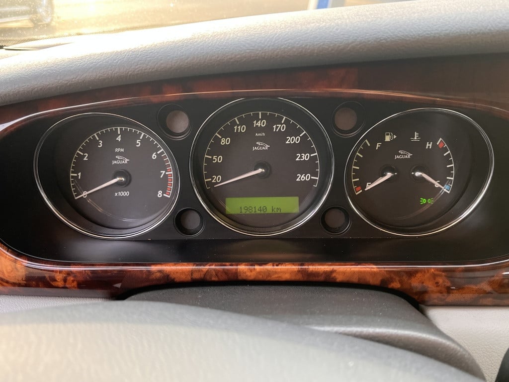 Jaguar Xj 3.0 v6 sport