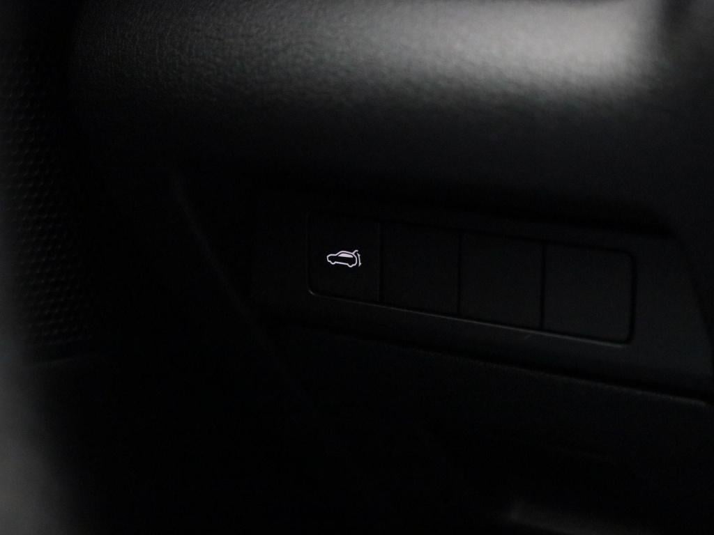 Mazda Cx-30 2.0 skyactiv-x | automaat | navigatie | achteruitrijcamera | st