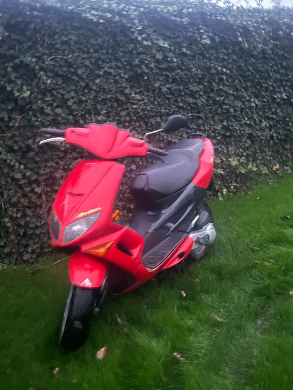 Peugeot speedfight 1