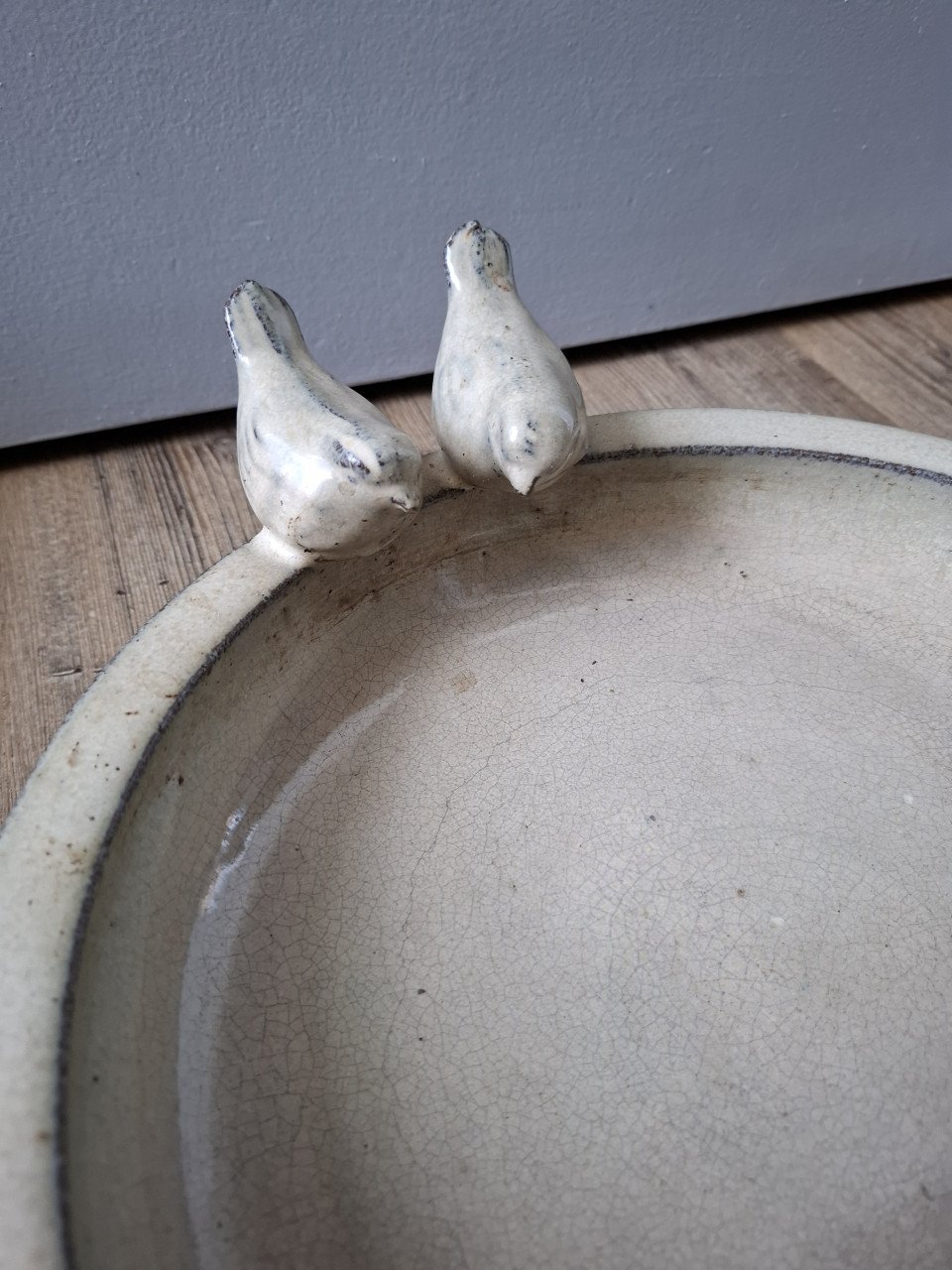 Aardewerken vogelbadjes