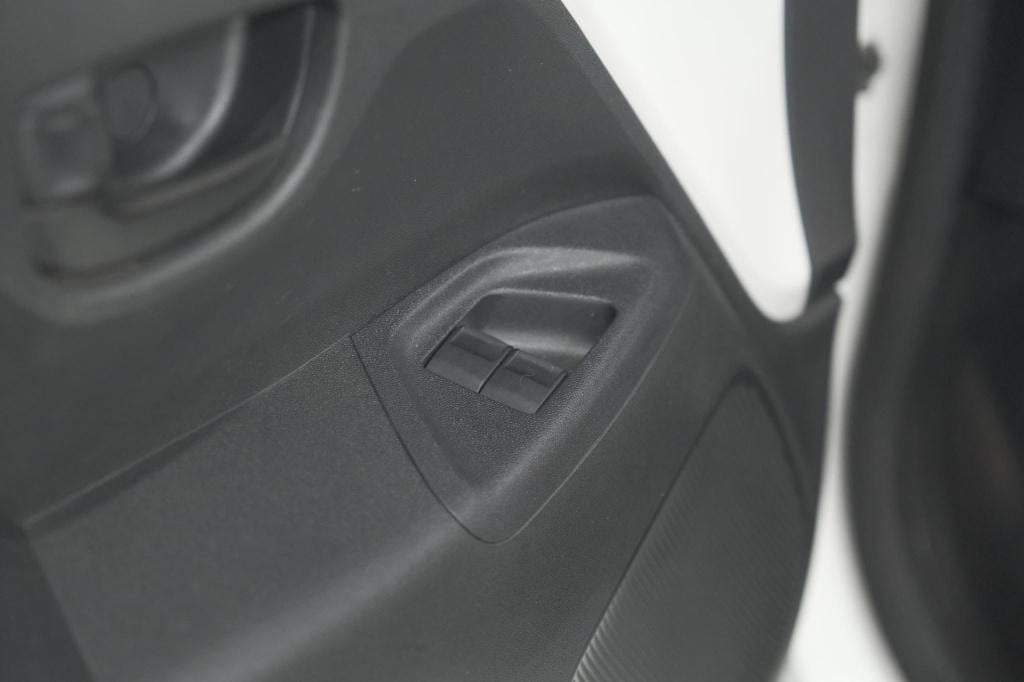 Citroen C1 1.0 e-vti airscape feel | elektrisch vouwdak | bluetooth | airco