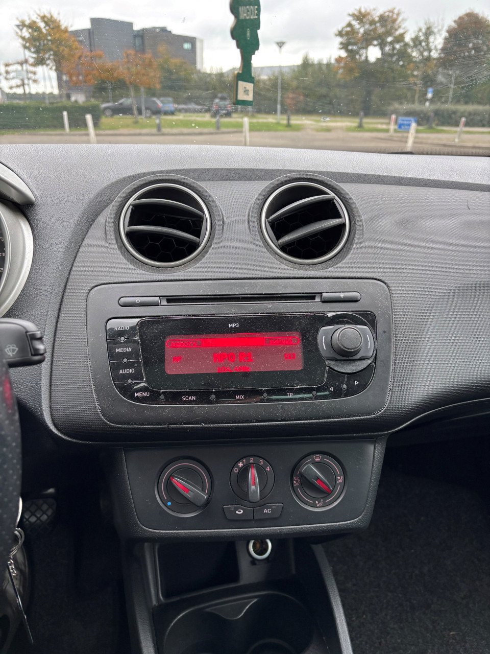 Mooie sportieve Seat Ibiza 1.6 2009