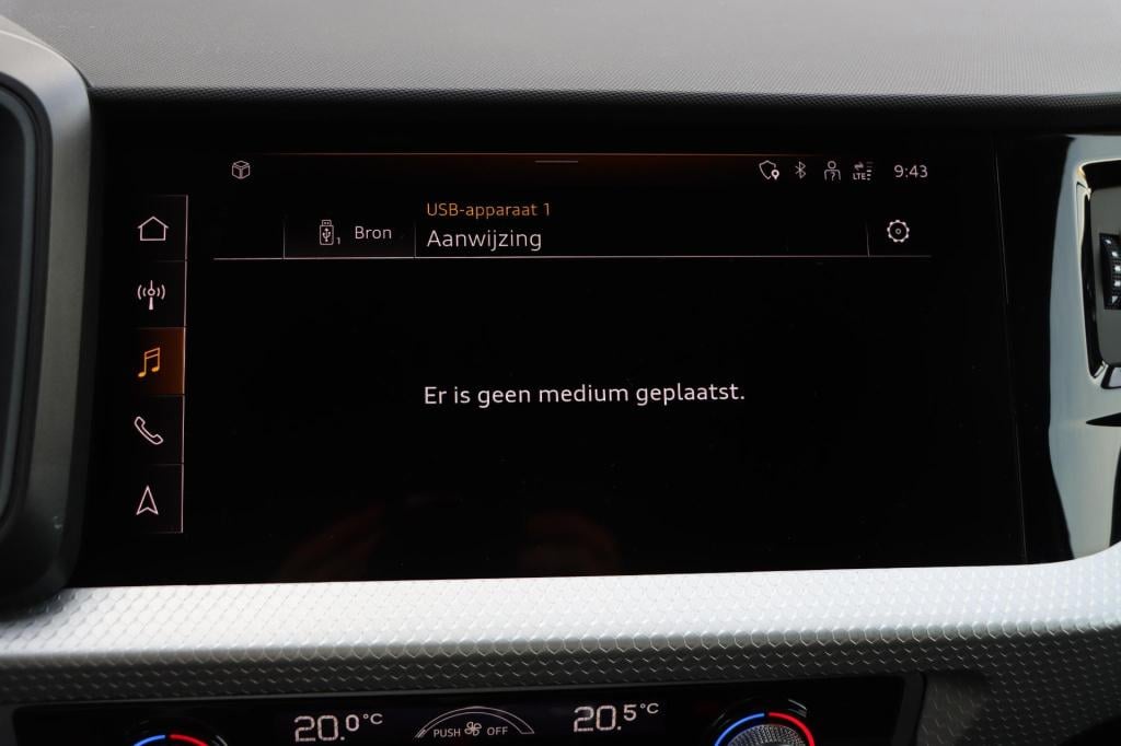 Audi A1 Sportback 30 tfsi s edition 115pk | carplay | sensoren