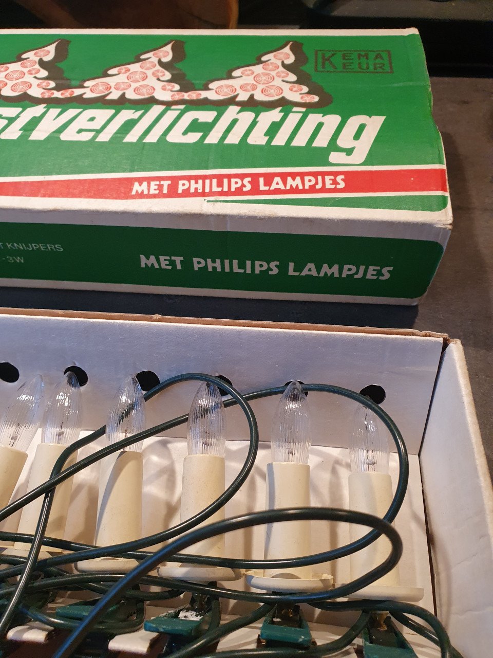 2 x jaren 60 en 70 werkende kerstverlichting met originele philips lampjes